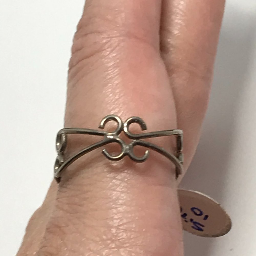 Sterling Silver Wire Ring, Size 10